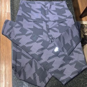 Alo Yoga Airbrush Leggings